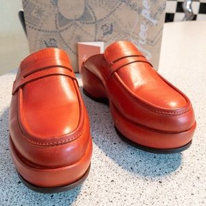 🔥BNWB FREE PEOPLE MULES🔥